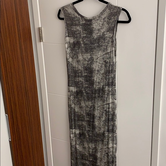 Fitted Maxi Dress - Picture 4 of 5